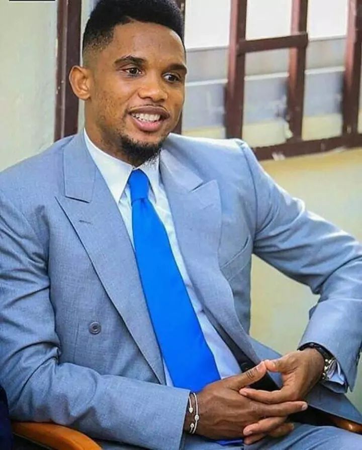 Vous comprenez donc que si on me demandait mon avis avant le lancement de Betoo, ce nouveau business des paris sportifs financé par Samuel Eto’o, ma réaction aurait été sans appel: « C’est une grosse connerie ». De façon rationnelle, c’est pour encourager la jeunesse à se perdre.