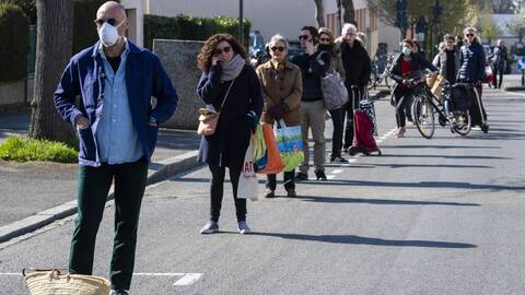 La France n’est plus un grand pays, mais une petite nation mesquine, bouffie d’orgueil et de prétention