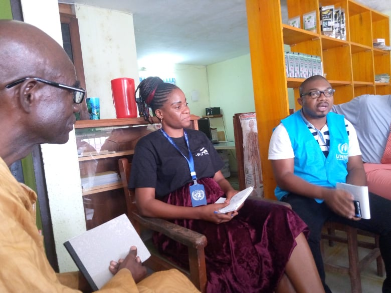 Ce sont des chiffres donnés par Galièche Noëlle Amougou, chargée de protection au bureau du Haut-commissariat des Nations Unies aux réfugiés de Douala. Elle s’exprimait au cours d’une visite de travail au siège de l’Association réfugiés sans frontières.