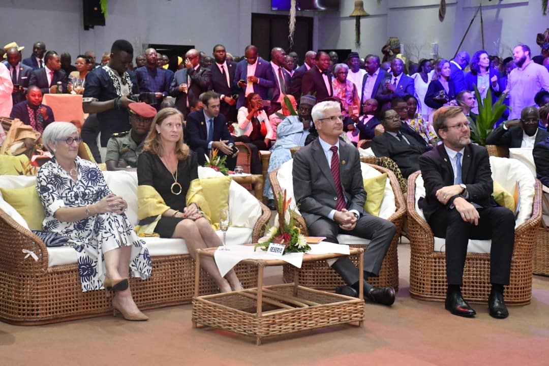 L’ancien directeur général de la société brassicole a passé le flambeau à son successeur le 23 juin 2022 à Douala.