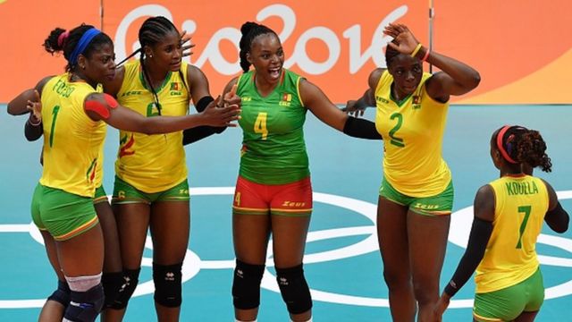 Dans un communiqué rendu public ce mardi 08 août 2023, le ministre camerounais des Sports et de l'Education Physique, Narcisse Mouelle Kombi, informe le public que « le Cameroun accueille et organise la 21ème édition du Championnat d'Afrique des nations de Volleyball Seniors Dames du 14 au 25 août 2023 ». La compétition est placée sous l'égide de la Confédération Africaine de Volleyball (CAVB) et aura pour principal site le Palais polyvalent des sports de Yaoundé.