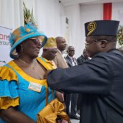 Gestionnaire des projets chevronnée, elle a reçu ses premières médailles d'honneur de travail le 12 janvier 2024 à Douala. Une reconnaissance qui couronne plusieurs années de dur labeur, de dévouement et de loyaux services rendus à la nation camerounaise toute entière.