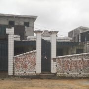 Ainsi peut se qualifier cette rocambolesque affaire qui oppose depuis quelques années déjà, deux familles dans la ville de Douala. 