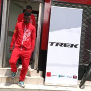 Située au lieu-dit « Energy Club », au quartier Bonapriso, la boutique propose les tenues des  équipementiers « Trek » et « Ucan », représentés au Cameroun par la présidente de Botafogo GSM. Ces vêtements de qualité supérieure ont été dévoilés au grand public au cours d’un défilé de mode, le 16 mars 2024.