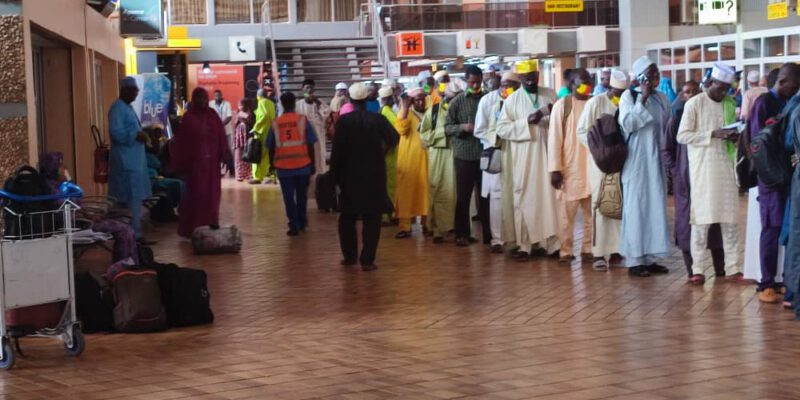 Le président de la République du Cameroun, Paul Biya, a accordé une subvention de 1.560.000.000 de FCFA aux pèlerins camerounais qui se rendront en Arabie Saoudite pour le compte du Hadj 2024. C'est ce qu'apprend le communiqué signé le 12 avril 2024 par Paul Atanga Nji, ministre de l'Administration territoriale et par ailleurs président de la commission nationale du  Hadj.