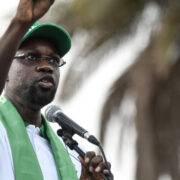 Le nouveau Premier ministre sénégalais et président du Pastef, Ousmane Sonko annonce la reprise des activités de son parti politique avec plusieurs articulations en ligne de mire. Lisons sa tribune publiée ce dimanche 05 mai 2024 sur ses réseaux sociaux.