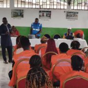 L’association mobilise et forme 120 volontaires qui seront déployés dans les 9 districts de santé de la capitale économique camerounaise, dans le cadre de la campagne de vaccination contre la fièvre jaune, prévue du 24 au 30 juillet 2024.