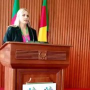 La Représentante résidente de la fondation Friedrich Ebert Stiftung en fin de séjour au Cameroun, à inviter la jeunesse camerounaise à militer pour la paix et la démocratie, et à incarner les valeurs de liberté et de tolérance.