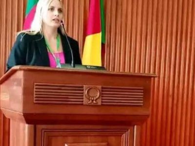 La Représentante résidente de la fondation Friedrich Ebert Stiftung en fin de séjour au Cameroun, à inviter la jeunesse camerounaise à militer pour la paix et la démocratie, et à incarner les valeurs de liberté et de tolérance.