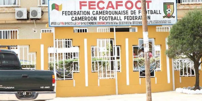 Une session du Comité d’urgence de la Fédération camerounaise de football (Fecafoot), convoquée par le président de l’instance, Samuel Eto’o, s’est tenue hier mercredi 3 juillet 2024 par visio-conférence. Seul point à l’ordre du jour : la désignation des membres des structures d’encadrement technique, administratif et médical des sélections nationales ci-après : sélection nationale masculine A’ ; sélection nationale masculine U-23 ; sélection nationale masculine U-20 ; sélection nationale masculine U-17 ; sélection nationale masculine U-15 ; sélection nationale féminine A ; sélection nationale féminine U-20 ; sélection nationale féminine U-17 ; sélection nationale féminine U-15.  