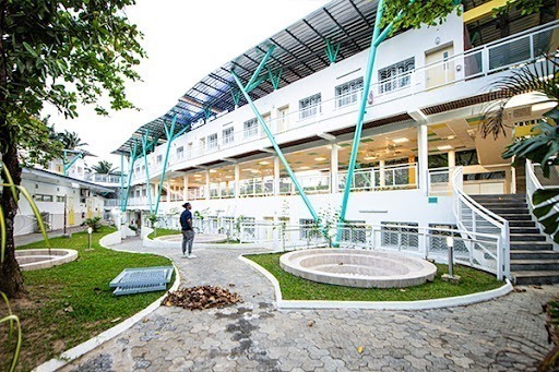 L’école française de la capitale économique camerounaise tient la prochaine session de son programme annuel consacré aux formations, aux métiers et à l’orientation scolaire, le 23 novembre 2024.