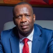 La certitude a été donnée à travers une déclaration signée d’Yvon Sana Bangui, Gouverneur la Banque des Etats de l’Afrique centrale au lendemain de la Session extraordinaire de la Conférence des chefs d’Etat, tenue à Yaoundé le 16 décembre 2024.