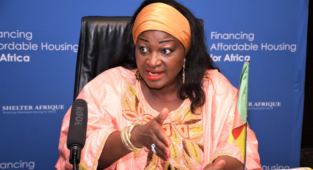 Yaoundé croule sous les ordures : le ministre de l’Habitat, Ketcha ...