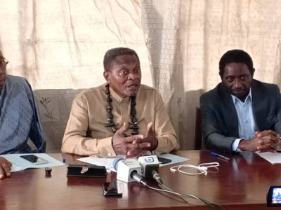 Lors d’une conférence de presse tenue ce 9 mai 2025 au siège du MANIDEM à Douala, le Groupe de Douala a officialisé son appel à une vaste mobilisation politique et citoyenne en vue de l’élection présidentielle. S’inspirant de l’expérience de l’Union Pour le Changement de 1992, les initiateurs entendent fédérer les forces sociales et politiques autour d’un programme commun.