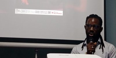 Traversées Africaines. Les artistes musiciens et peintres vont exposer leurs savoirs faire lors d'une exposition à Paris en France du 13 mai au 1er juin.