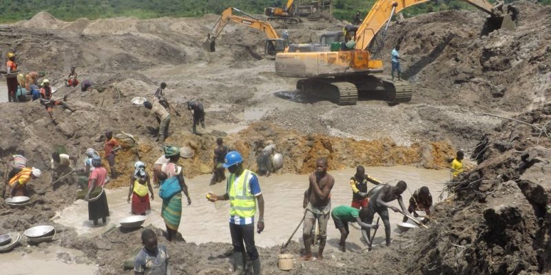 Avec plus de 200 morts entre 2014 et 2022 dans les mines de la région de l’Est Cameroun, les zones d’exploitation minière de plus en plus vastes créent un problème de sécurité alimentaire chez les populations environnantes.