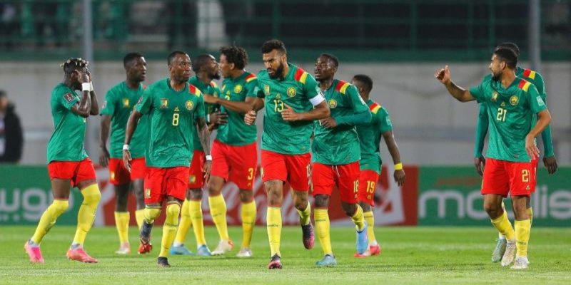 À quelques jours des matchs amicaux face à l’Ouganda et à la Guinée Équatoriale, le sélectionneur des Lions Indomptables, Marc Brys, a publié la liste des 25 joueurs retenus pour ce rassemblement. Entre cadres confirmés, nouveaux visages et trois joueurs issus du championnat local, cette sélection s’annonce stratégique en vue des prochaines échéances.