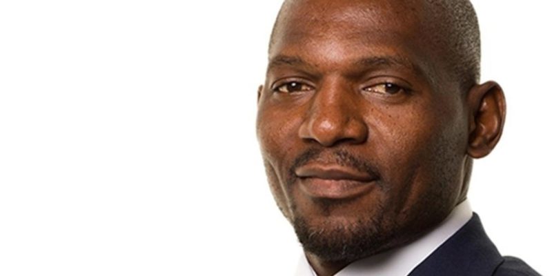 La Fédération internationale des associations de footballeurs professionnels (FIFPRO) a pris position le 21 juin 2025 en exprimant son soutien à Geremi Njitap et à Daniel Blaise Ngos, respectivement président et secrétaire général du syndicat camerounais SYNAFOC, récemment sanctionnés par la Fecafoot. L'organisation internationale dénonce une atteinte aux droits syndicaux et appelle la Fifa et la Caf à intervenir.