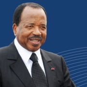 Deux jours après la convocation du Corps électoral, le président sortant annonce sa candidature à sa propre succession.