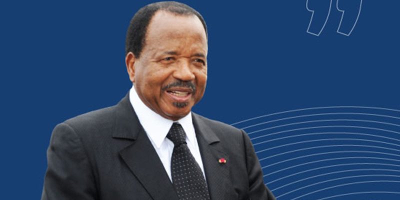 Deux jours après la convocation du Corps électoral, le président sortant annonce sa candidature à sa propre succession.