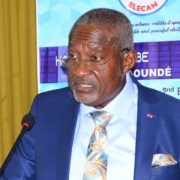 L’élection présidentielle en cours  au Kamerun étonne moins par le nombre de candidatures déclarées et retenues par le conseil électoral, que par l’agitation prématurée autour de la recevabilité de l’une d’elles.