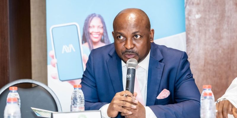 Le directeur de publication de l’hebdomadaire « The Politics Hebdo » a été primé dans la catégorie « Meilleur journaliste politique presse écrite » aux Afrik-Inform Awards Acte 4.