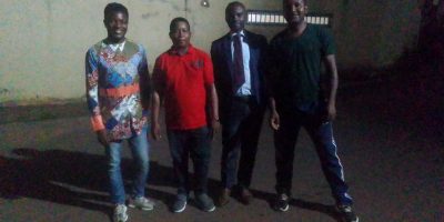La scène s’est déroulée le 13 juillet 2025. Grâce à l’intervention musclée du Syndicat national des professionnels de l’information et de la communication du Cameroun  (SPIC), les trois ex-employés de Jean Igor Biwolè ont pu regagner leurs domiciles.