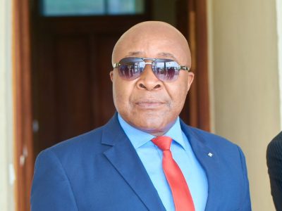 Le coordonnateur de l’association Convergence Républicaine et professeur titulaire des universités veut obtenir l’invalidation de la candidature du président du MRC sous la bannière du Manidem. Pour lui, l’opposant camerounais est un homme ambigu qui traîne beaucoup de casseroles.