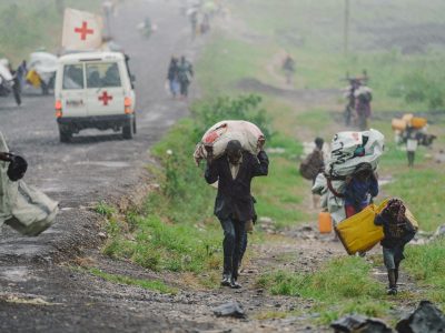 Ce lundi 30 juin 2025, jour de la commémoration de l’indépendance de la République Démocratique du Congo, un incident préoccupant a eu lieu dans l’espace aérien congolais. Les Forces Armées de la République Démocratique du Congo (FARDC) ont annoncé avoir détecté et intercepté un aéronef non identifié ayant violé l’espace aérien national, sans plan de vol ni autorisation préalable.