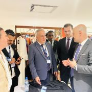 .20 entreprises turques, des opérateurs économiques camerounais et des responsables institutionnels ont déposé leurs valises au Krystal Palace de Douala ce 3 juillet 2025. Ces investisseurs des deux pays (Cameroun et Türkiye) sont en action dans la capitale économique camerounaise. Ils présentent leur savoir-faire aux visiteurs venus nombreux à l'occasion du forum Turquie-Cameroun qui s’inscrit dans une suite logique entamée il y a quelques mois.