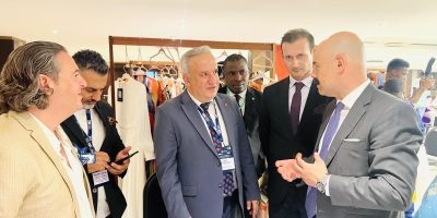 .20 entreprises turques, des opérateurs économiques camerounais et des responsables institutionnels ont déposé leurs valises au Krystal Palace de Douala ce 3 juillet 2025. Ces investisseurs des deux pays (Cameroun et Türkiye) sont en action dans la capitale économique camerounaise. Ils présentent leur savoir-faire aux visiteurs venus nombreux à l'occasion du forum Turquie-Cameroun qui s’inscrit dans une suite logique entamée il y a quelques mois.