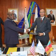 Un accord de partenariat stratégique entre les tops management du Port autonome de Douala et Leilak Estates Corporation Sarl a été signé le 1er août 2025. Il en résultera la construction d’un complexe hôtelier cinq étoiles baptisé « Muayé » (la lumière en langue Douala). Coût total de l’investissement : 160,3 milliards FCFA. 