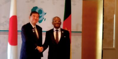 Le Premier ministre et chef du gouvernement, Dr Joseph Dion Ngute et son homologue japonais, Shigeru Ishiba, ont échangé sur les moyens d'améliorer la coopération entre le Cameroun et le Japon dans les années à venir. Cela s'est déroulé lors de la deuxième journée de la 9ème édition de la Conférence Internationale de Tokyo sur le Développement de l'Afrique (TICAD 2025), qui se tient actuellement à Yokohama, au Japon.