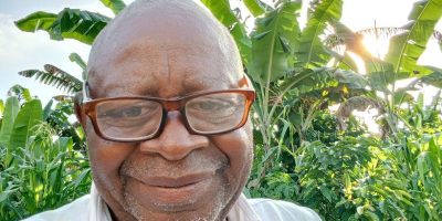 « Le journal Le Messager, au fort de sa puissance, savait pouvoir compter sur lui, Sipa, Lingo et bien d’autres pour qui la presse n’était pas un moyen pour s’enrichir, mais un instrument de choix pour défendre ses idées », écrit sur Facebook, Benjamin Zebaze, journaliste et ami de longue date d’Édouard Kingue.