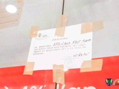 La filiale congolaise de la banque panafricaine aurait été scellée vendredi par la Direction générale des recettes de Kinshasa pour « non-paiement d'impôts ».