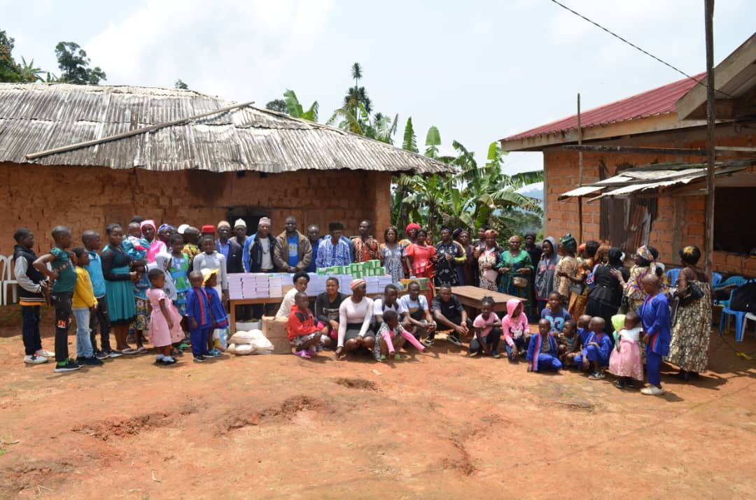 Le promoteur de l'événement, Symaro Mebego, a souligné l'importance de soutenir l'éducation dans la communauté : « Notre objectif est de promouvoir l'excellence scolaire et académique dans notre communauté, et nous sommes convaincus que c'est en investissant dans l'éducation que nous construirons un avenir meilleur pour nos enfants. »