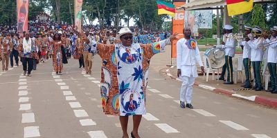 Le président national du Rassemblement démocratique du peuple camerounais (RDPC), Paul Biya a publié, la semaine dernière, la composition de la Commission nationale de campagne de son parti. Hommes politiques, hauts fonctionnaires, et anciennes gloires du football sont mis à contribution pour convaincre les Camerounais à donner un huitième mandat à celui qui tient les rênes du pays depuis 1982.
