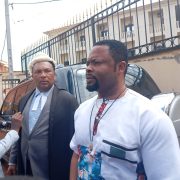 C'est un ouf de soulagement pour Julius Banka et ses avocats après sept années d'attente. « Ce cas démontre que le gouvernement du Cameroun a un devoir de protection vis à vis de ses citoyens, en particulier les jeunes (...) nous saisissons cette opportunité pour donner de la lumière à l'importance du respect des droits de l'employé et de s'assurer que toutes les entités opérantes au Cameroun adhérent aux lois et aux règlementations en vigueur », a déclaré Me James Francis Epo, avocat au barreau du Cameroun. 