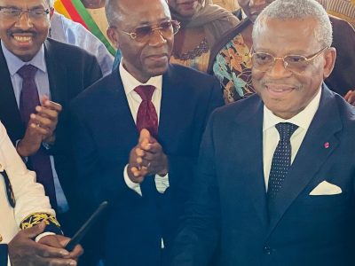 Le Premier Ministre, Chef du Gouvernement, Chef Dr Joseph Dion Ngute, a posé la première pierre du Projet Minier de Bauxite de Minim-Martap dans la Région de l'Adamaoua.