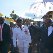 En séjour dans la localité, le Premier ministre camerounais a demandé aux populations de voter pour Paul Biya le 12 octobre 2025.