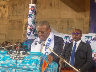 Pour le chef du gouvernement camerounais, Dr Joseph Dion Ngute, qui a animé un meeting ce samedi 27 septembre, le président sortant est le meilleur choix de la région le 12 octobre prochain.