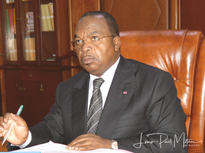 Le 10 août 2025, Louis Paul Motaze a adressé au Directeur général de la CDEC une correspondance visant à clarifier l'interprétation et la mise en œuvre de l'article 55 du décret du 15 avril 2011. Le ministre des Finances rappelle les textes en vigueur, rappelle les arbitrages opérés par l'État et met en garde contre des interprétations susceptibles de perturber des processus en cours.
