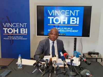 L’ancien préfet d’Abidjan, Vincent Toh Bi Irié, dont la candidature à l’élection présidentielle de 2025 n’a pas été validée, a animé ce jeudi 30 octobre 2025 une conférence de presse dans la salle Daoukro du Sofitel Hôtel Ivoire, autour du thème : « Après les élections de 2025, quelles sont les réformes urgentes et nécessaires pour une Côte d’Ivoire démocratique ? »