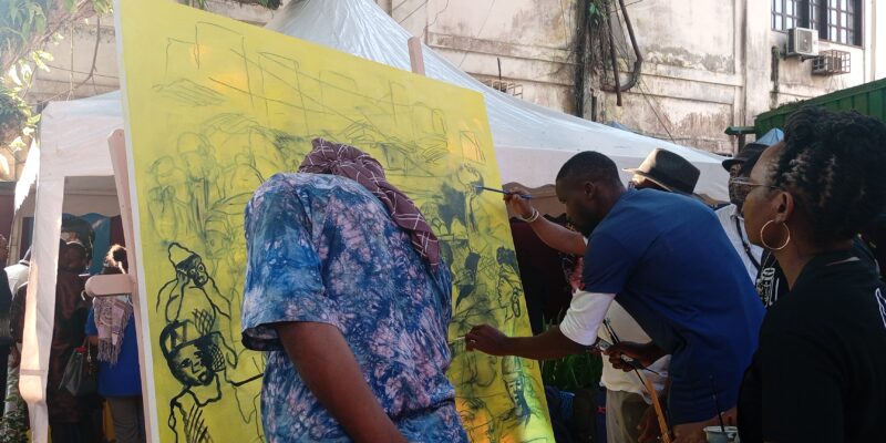 A l’occasion de ses 25 ans au Cameroun, l’opérateur de téléphonie mobile célèbre l’art visuel, en partenariat avec la Communauté urbaine de Douala. Les dix meilleures fresques choisies dans le cadre du concours "MTN Street Art 237", se partageront la rondelette somme de 5 millions de francs CFA.