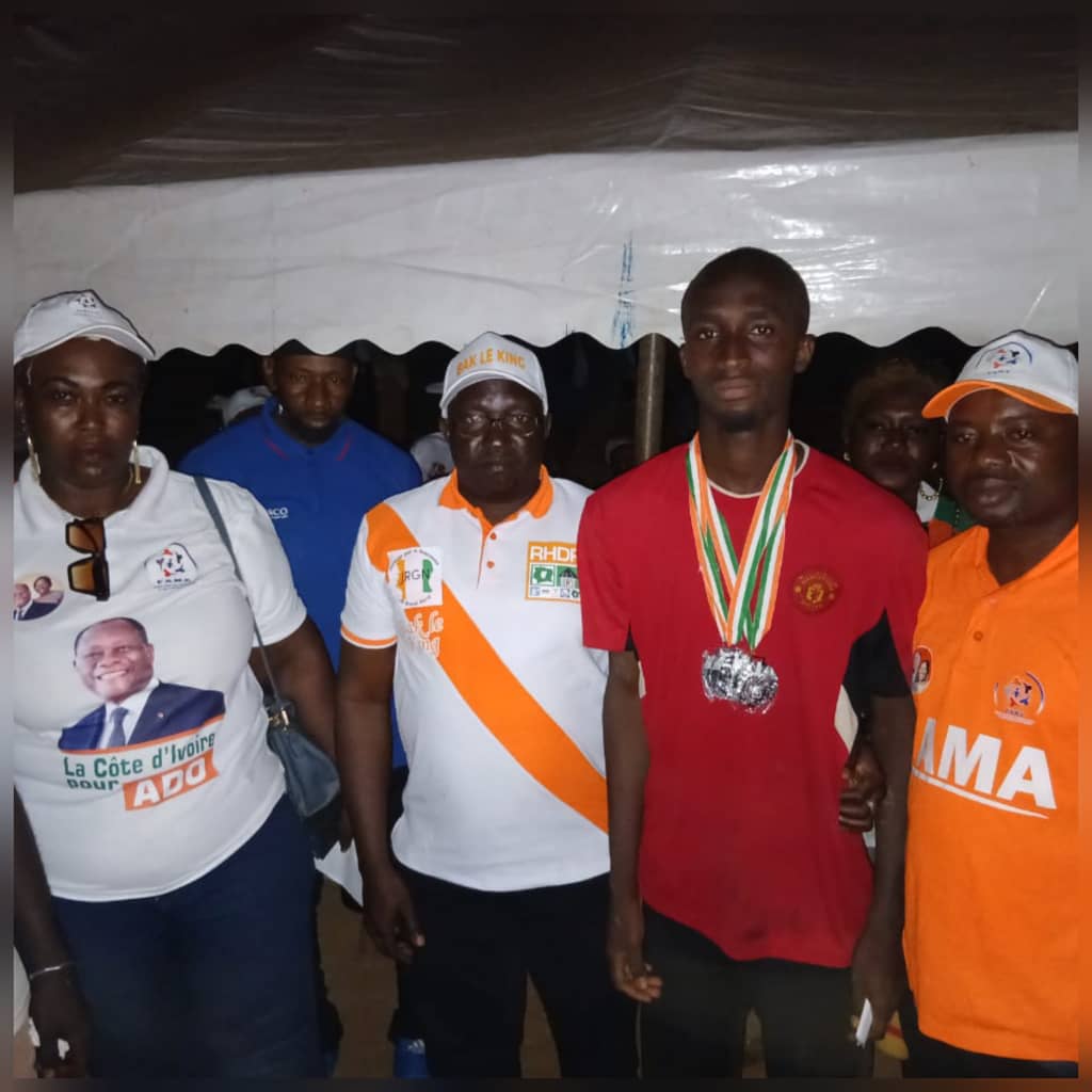 c-te-d-ivoire-abobo-un-tournoi-de-football-pour-renforcer-la-coh-sion