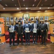 Le mardi 16 décembre 2025 restera une date marquante pour le Cameroun et sa diaspora. À l’ambassade du Cameroun en France, sous le regard attentif de l’ambassadeur André-Magnus Ekoumou, la diaspora camerounaise a franchi une nouvelle étape décisive en présentant officiellement le PADICE : « Pacte avec la Diaspora pour un Cameroun Émergent ».