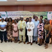 La Société savante de sécurité et Santé du travail (Scsst), à travers un atelier dont l’importance n’est plus à démontrer en raison de son induction sur la vie des travailleurs, a organisé un atelier de trois jours dont la finalité était de procéder à la relecture des textes devant régir cette organisation. L’atelier était placé sous le haut patronage de l’Ordre national des médecins du Cameroun (Onmc).  