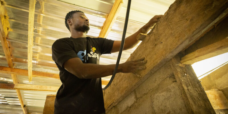 A travers une nouvelle action sociale, la fondation ASAF Cameroun qu’il dirige commémore la mémoire du philanthrope Avi Sivan, disparu il y a 15 ans.