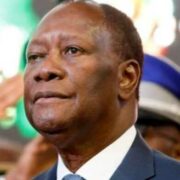 Les élections présidentielles et législatives, organisées récemment dans un climat plus ou moins mitigé, se sont soldées par une victoire écrasante du Rassemblement des Houphouëtistes pour la Démocratie et la Paix (RHDP). À la tête de cette large victoire, le président Alassane Ouattara confirme ainsi son leadership et consolide la majorité au pouvoir.