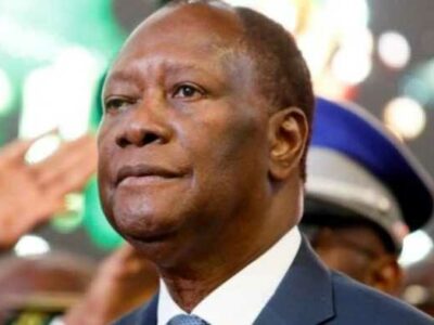 Les élections présidentielles et législatives, organisées récemment dans un climat plus ou moins mitigé, se sont soldées par une victoire écrasante du Rassemblement des Houphouëtistes pour la Démocratie et la Paix (RHDP). À la tête de cette large victoire, le président Alassane Ouattara confirme ainsi son leadership et consolide la majorité au pouvoir.